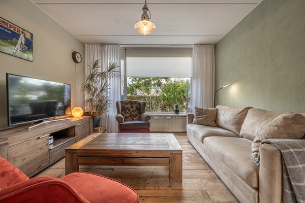 Medium property photo - Kikkerveen 152, 3205 XE Spijkenisse